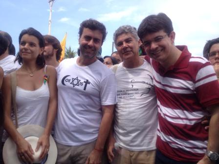 Com os deputados Marcelo Freixo e Chico Alencar na manifestação no Rio