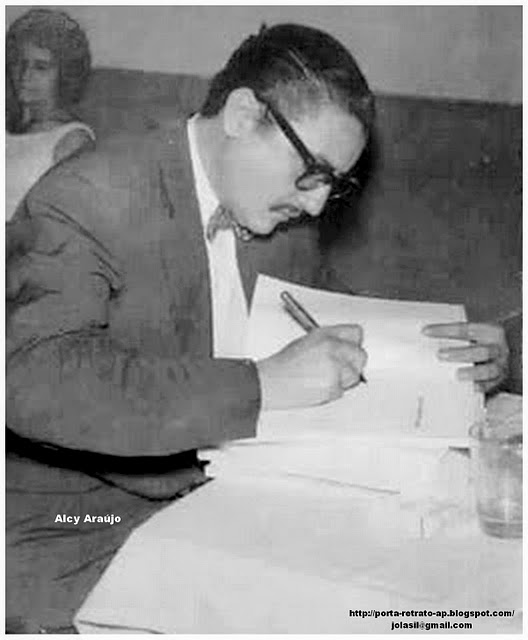 1960 015 Alcy Araujo lançando obra Modernos Poestas do Amapa