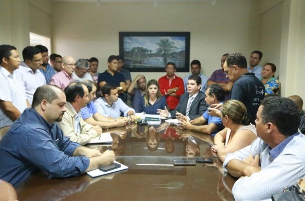 MP-AP reúne órgãos e empresas para apurar responsabilidade de enchente em Ferreira Gomes