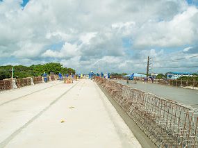Viaduto da Integração: Governo do Amapá finaliza concretagem das pistas de rolamento e chega 98% da obra