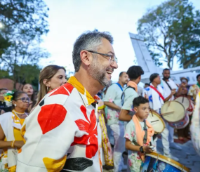 ‘Reafirmamos nossa história’, enfatiza governador Clécio na abertura da Semana Estadual do Marabaixo com show de Alcione