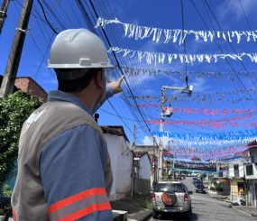 CEA Equatorial orienta organizadores de arraiais sobre solicitação de ligação provisória de energia