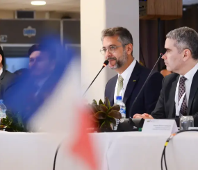 ‘Vitória da diplomacia e do povo do Amapá’, enfatiza governador Clécio sobre fim do visto para entrada de brasileiros na Guiana Francesa