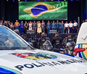 Em superentrega, governador Clécio apresenta novas viaturas, efetivo, aeronaves e equipamentos da Segurança Pública no AP: ‘trilhamos o caminho certo’